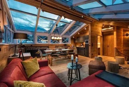 MONDI Hotel Bellevue Gastein im Sommer und Winter als perfekter Ausgangspunkt für Ihren Wellness Aktivurlaub