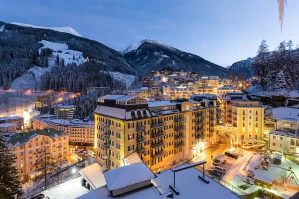MONDI Hotel Bellevue in Bad Gastein 4 Sterne Hotel mit Gipfelpanorama Therme und Bergurlaub